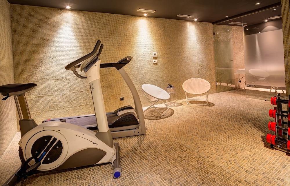 Bagues, A Small Luxury Of The World Barcelona